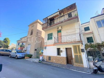 Appartamento in vendita a Monreale via Venero, 243