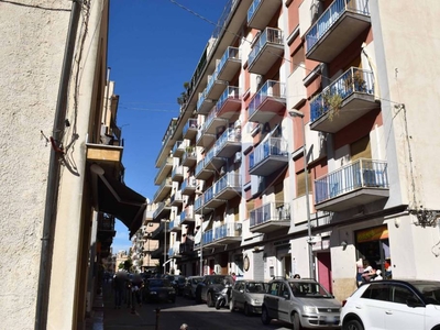 Appartamento in vendita a Monreale via Venero, 91