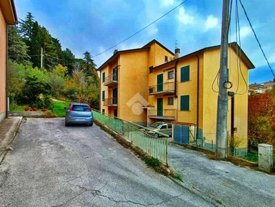 Appartamento in vendita a Nocera Umbra via Pirandello, 9