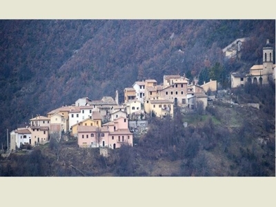 Appartamento in vendita a Norcia via di Sant'Antonio