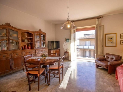 Appartamento in vendita a Otricoli via roma, 30