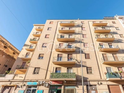 Appartamento in vendita a Palermo corso Calatafimi, 207