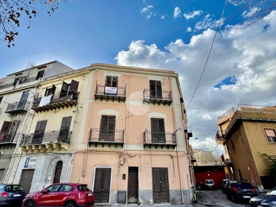 Appartamento in vendita a Palermo corso dei Mille, 269