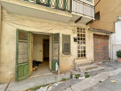 Appartamento in vendita a Palermo cortile guzzardi, 5