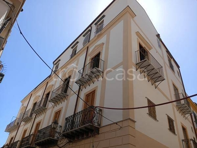 Appartamento in vendita a Palermo piazza del Monte di Pietà