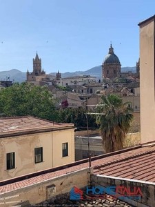 Appartamento in vendita a Palermo piazza Santa chiara