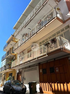 Appartamento in vendita a Palermo via Antonio Pizan, 10