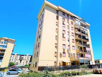 Appartamento in vendita a Palermo via Bartolomeo Sirillo, 5