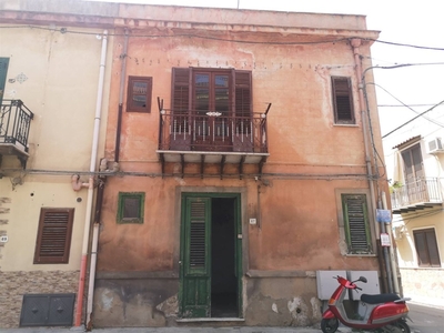 Appartamento in vendita a Palermo via Belmonte chiavelli 67