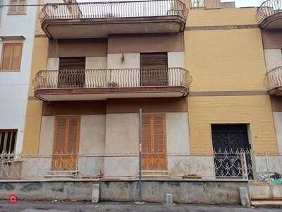 Appartamento in vendita a Palermo via belmonte chiavelli