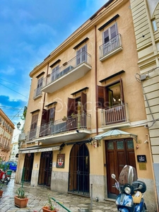 Appartamento in vendita a Palermo via Cagliari, 5