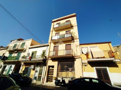 Appartamento in vendita a Palermo via Conceria, 41