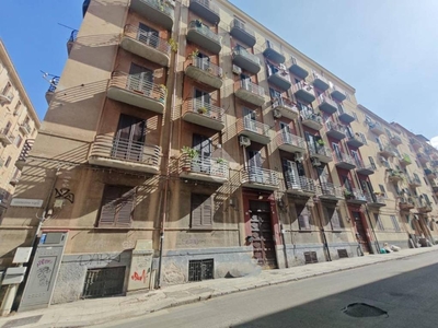 Appartamento in vendita a Palermo via Costantino Nigra, 44