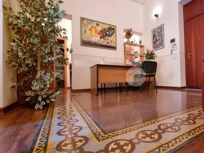 Appartamento in vendita a Palermo via Ettore Ximenes, 78