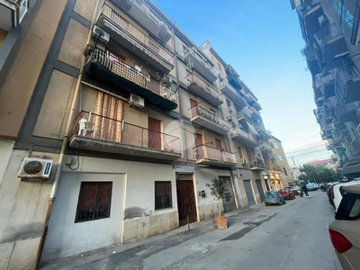 Appartamento in vendita a Palermo via Favignana, 13