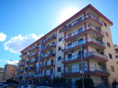 Appartamento in vendita a Palermo via g. L. Bernini, 67