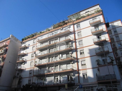Appartamento in vendita a Palermo via Giuseppe Arcoleo, 18