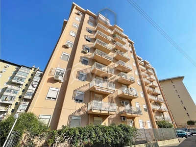 Appartamento in vendita a Palermo via Luigi Cosenz