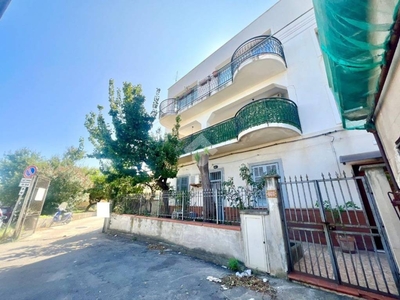Appartamento in vendita a Palermo via messina marine, 807