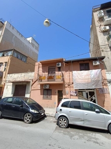 Appartamento in vendita a Palermo via Montegrappa, 177