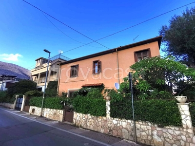 Appartamento in vendita a Palermo via Pazienza