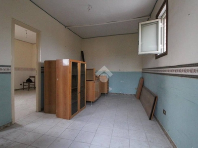 Appartamento in vendita a Palermo via petrazzi, 10