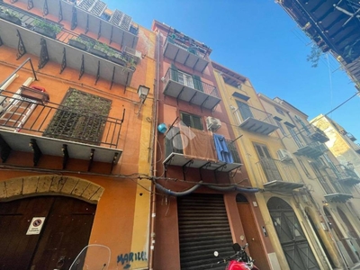 Appartamento in vendita a Palermo via Porta di Castro, 55