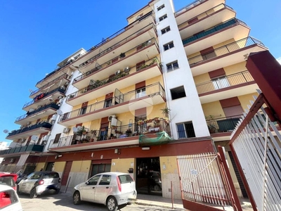 Appartamento in vendita a Palermo via Portello, 27