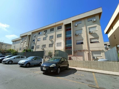 Appartamento in vendita a Palermo via Romania, 4
