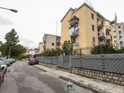 Appartamento in vendita a Palermo via Salvatore Zappalà, 8