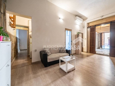 Appartamento in vendita a Palermo via Serradifalco, 114