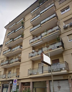 Ufficio in vendita a Palermo via Serradifalco, 32
