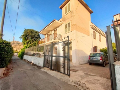 Appartamento in vendita a Palermo via Trapani Pescia, 71