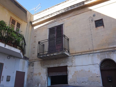 Appartamento in vendita a Palermo via Villa Maio