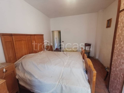 Appartamento in vendita a Passignano sul Trasimeno piazza Aldo Moro, 17 -8