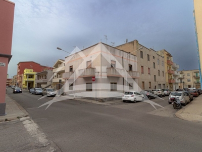 Appartamento in vendita a Porto Torres via Sebastiano Satta, 12