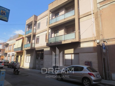Appartamento in vendita a Quartu Sant'Elena via Vittorio Emanuele, 107
