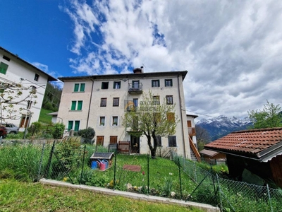 Appartamento in vendita a Rivamonte Agordino via Canop