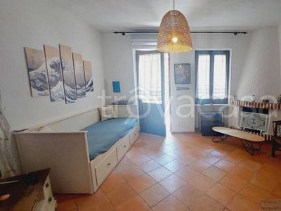 Appartamento in vendita a Santa Teresa Gallura via lu gialdinu, 1