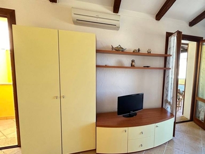 Appartamento in vendita a Santa Teresa Gallura via Salvatore Molino, 21