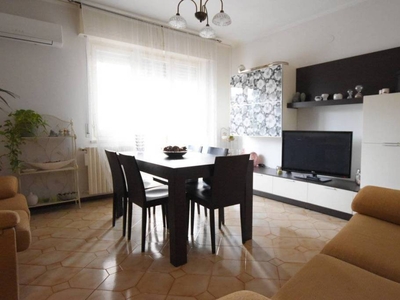 Appartamento in vendita a Sassari via Oriani, 5