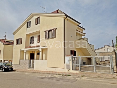 Appartamento in vendita a Sassari via Sarippa Brottu, 7