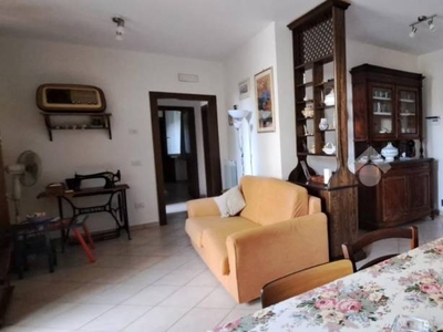Appartamento in vendita a Spello via Domenico Bocci