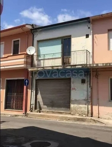 Appartamento in vendita a Terralba via Camillo Benso di Cavour
