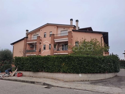 Appartamento in vendita a Torgiano via Martiri Dei Lager, 2