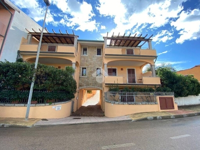 Appartamento in vendita a Valledoria via Cristoforo Colombo, 63