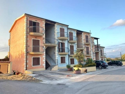 Appartamento in vendita a Valledoria via Italia, 9