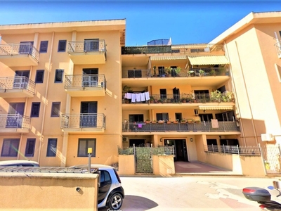 Appartamento in vendita ad Agrigento agrigento Regione Siciliana,113
