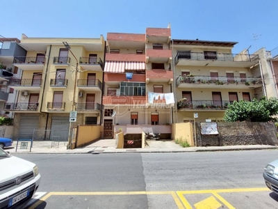 Appartamento in vendita ad Alì Terme strada Statale 114 Orientale Sicula