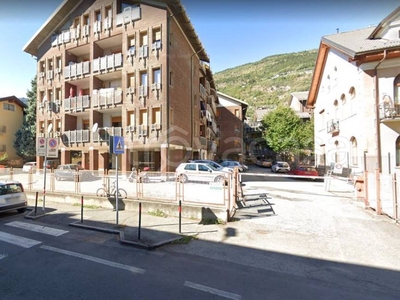 Appartamento in vendita ad Aosta corso saint-martin-de-corleans, 216